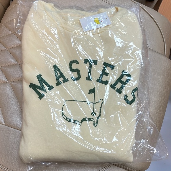 New Masters Tournament Crewneck Butter Pullover Sweatshirt!!🔥🔥🔥 - Picture 3 of 16